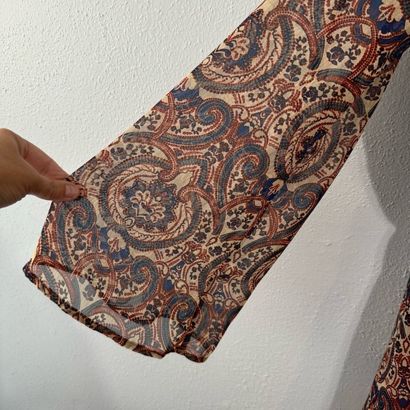 Cupcakes and Cashmere floral open back dress size medium - Picture 4 of 7